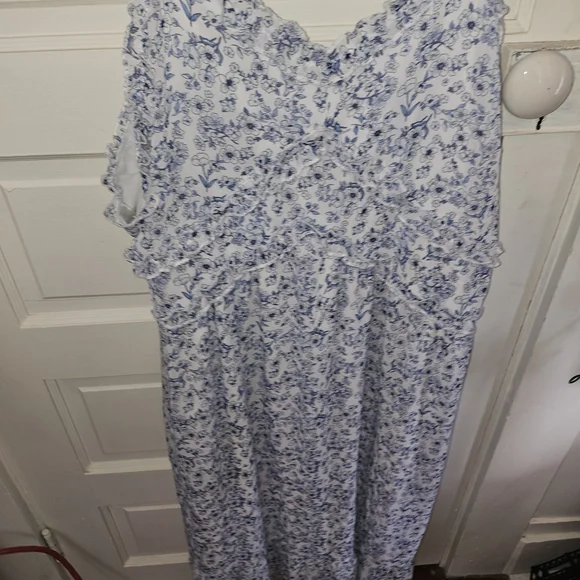 Sold - Picture 2 of 5